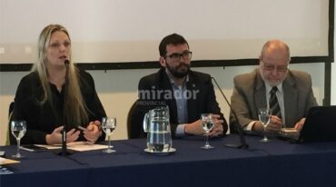 'Las cooperativas se comprometen a aportar al fondo de electrificación rural a cambio de recibir estos primeros aportes'