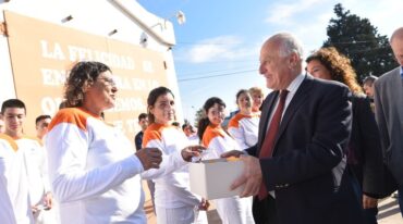 El gobernador y el ministro de la Producción