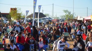 La Fiesta de la Orilla es una fiesta que crece año a año en la costanera del Puerto Reconquista para convertirse ya en una jornada popular. Gentileza: prensa Municipalidad de Reconquista.