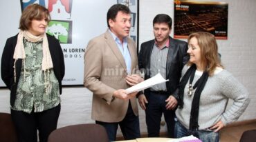La exposición cultural contará con la presencia de Carlos Del Frade y Ludovica Squirru