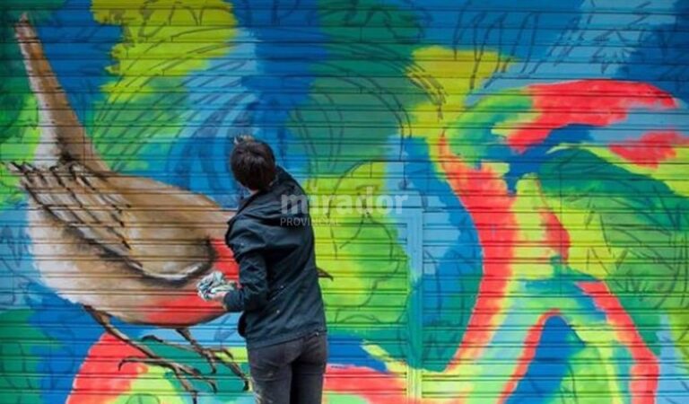 52 artistas de todo el país plasmarán en simultáneo sus diseños en distintas persianas de las calles Córdoba