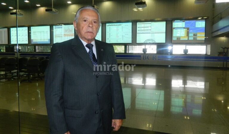 'Pensar que la producción del NOA-NEA tenga que seguir viniendo en camiones es imposible'