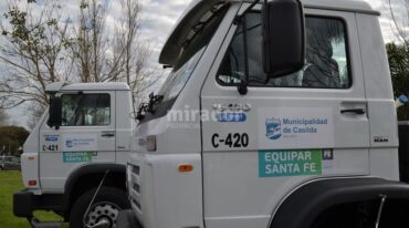'Estos dos camiones que llegan a la ciudad son de suma importancia para poder realizar el trabajo de limpieza y recolección de residuos voluminosos en las calles'