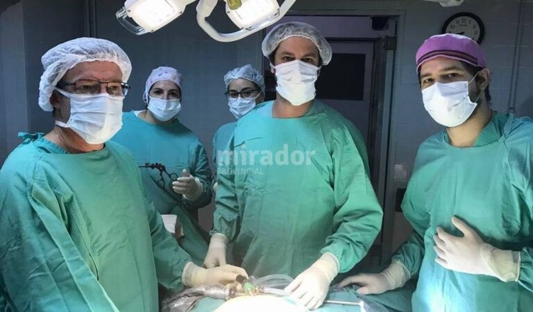 Equipo. Junto a Mateljan participaron la jefa de Quirófano