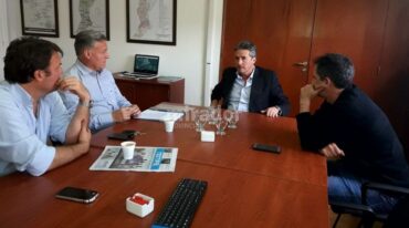 El intendente Fissore tuvo una audiencia con el ministro Garibay. Gentileza: prensa Municipalidad de Gálvez.