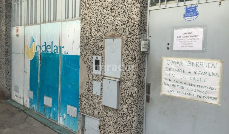 El dueño de la empresa cerró las puertas del negocio sin dar explicaciones. Mirador Provincial.