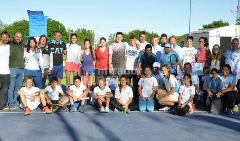 La importancia del evento merecía una presencia destacada: el capitán del equipo de Copa Davis