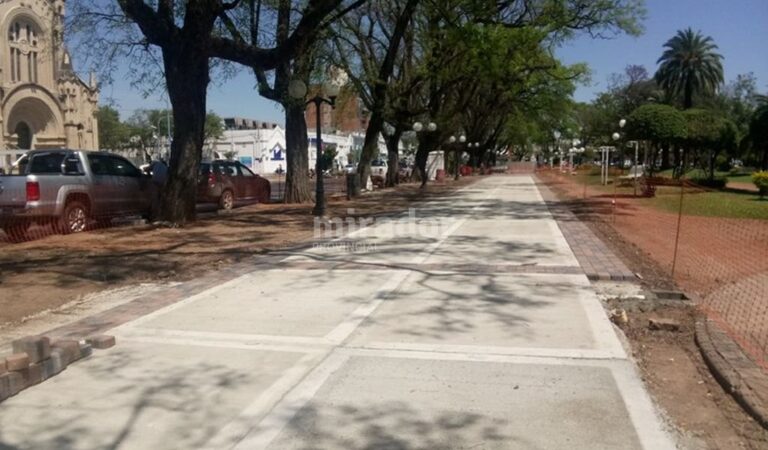 La obra apunta a priorizar espacios peatonales de circulación y permanencia