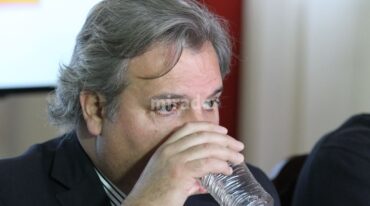 Farías exigió al MPA claridad sobre cómo y porqué se decidió intervenir el teléfono del ministro de Seguridad. En el gobierno preocupa la forma en que se filtraron además los diálogos entre funcionarios y policías y cuestiones personales. Manuel Fabatía.