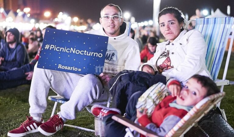 El picnic se realiza para festejar el Día Internacional de las Ciudades Educadoras. Gentileza: prensa Municipalidad de Rosario.