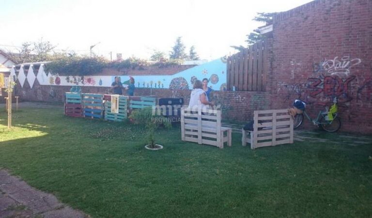 El sábado desde las 16 se recibirán residuos reciclables a cambio de plantines de flores. Gentileza: prensa Municipalidad de Venado Tuerto.