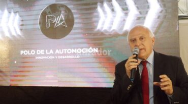Lifschitz dijo que desde General Motors prevén que 'en 10 años todos los autos sean de tracción eléctrica y en 20