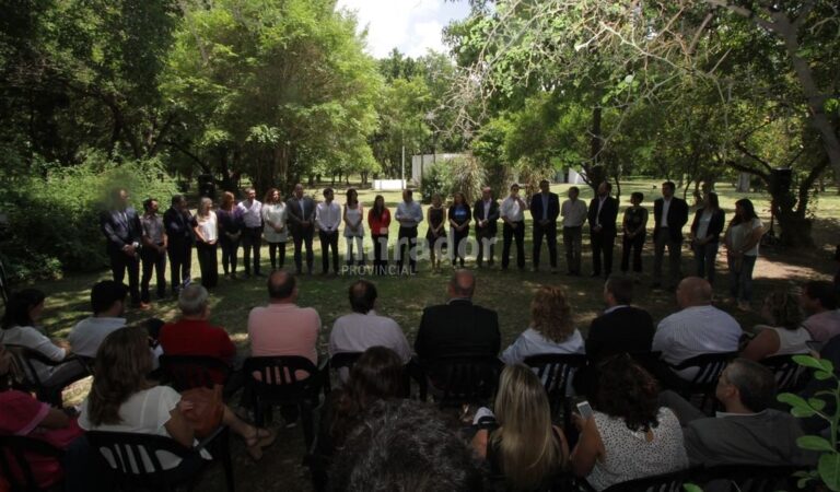 Botánico. El acto se realizó casi al mediodía