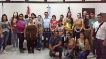 Cada beneficiario recibió una beca de 6.571 pesos