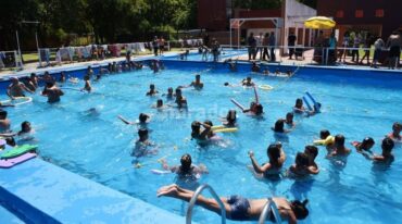 Hay nueve piletas municipales habilitadas en Rosario. Gentileza: prensa Municipalidad de Rosario.
