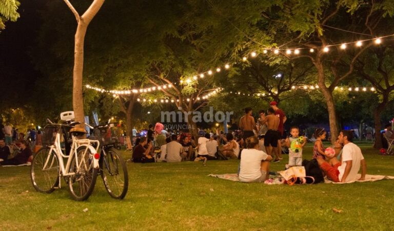 Durante los meses de verano se esperan más convocatorias en otros espacios públicos de Rosario. Gentileza: prensa Municipalidad de Rosario.