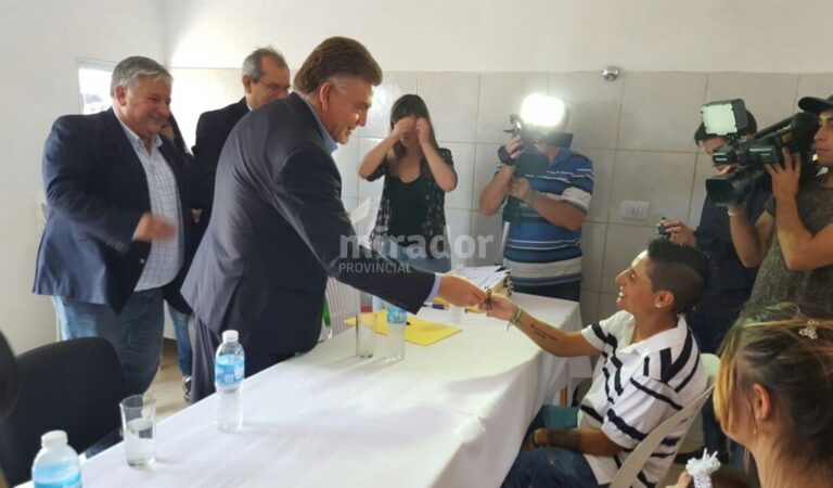 En el barrio La Paloma. Autoridades nacionales y del Ejecutivo comunal llevaron a cabo esta semana la entrega de unidades habitacionales