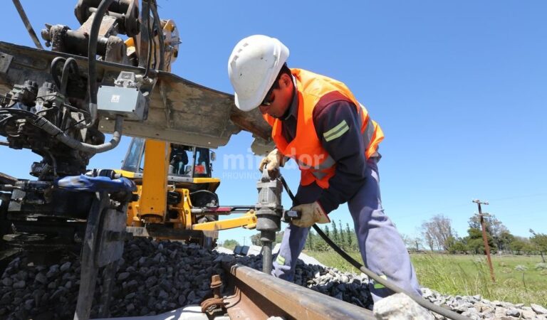 Las obras para la circunvalación ferroviaria de la ciudad de Santa Fe consisten en la construcción de 20 kilómetros de trazas nuevas