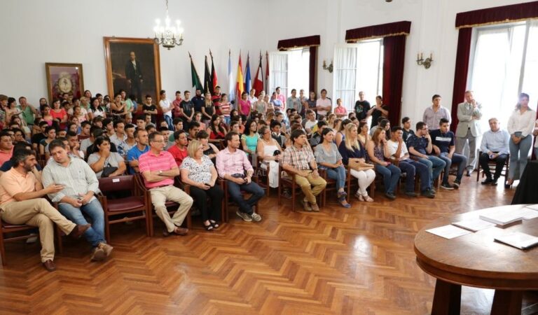 En la línea de trabajo para personas con discapacidad se han logrado en 2017 44 acciones de entrenamiento en los puestos de trabajo y nueve inserciones laborales. Gentileza: prensa Municipalidad de Esperanza.