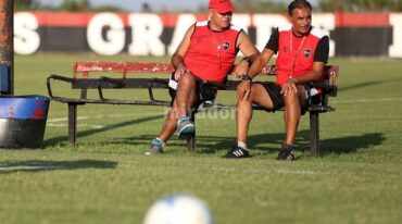 No pierde las esperanzas. Llop continúa esperando la llegada de refuerzos. Agustín Viola