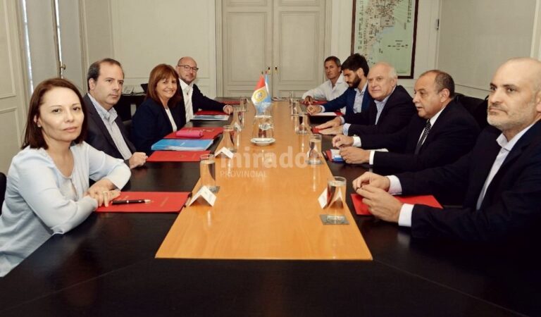 Pullaro resaltó como 'muy positiva la evaluación que hacemos desde que empezamos a coordinar las políticas de seguridad con Nación'. Gentileza: prensa Gobierno de Santa Fe.