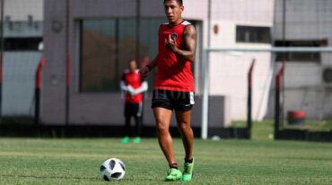 Sarmiento seguramente será titular en el equipo que piensa Llop Twitter Newell's