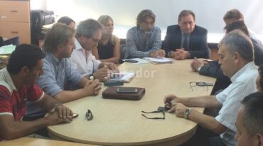 Final feliz. Durante la reunión se acordó que la empresa no descontará los días no laborados con motivo de medidas efectuadas por los empleados. Gobierno de la provincia