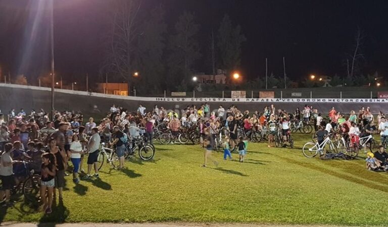 El recorrido finalizó en el Club Ciclista. Gentileza: prensa Municipalidad de Rafaela.