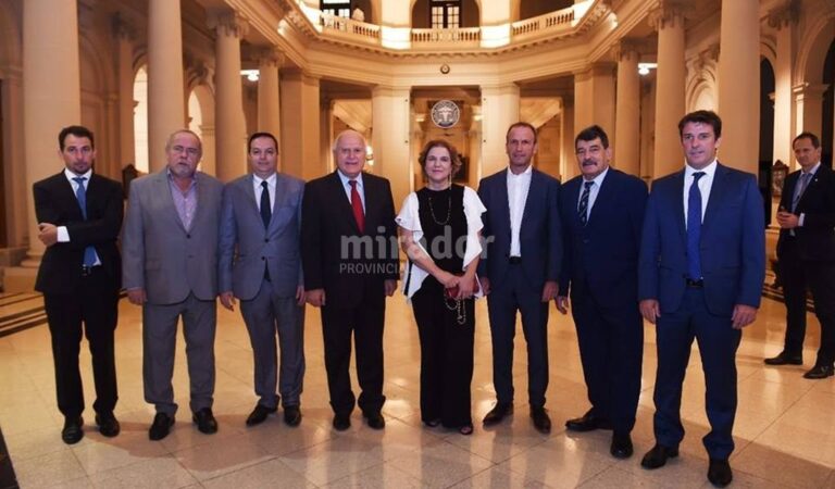Durante su presentación Rahola compartió con el auditorio su visión sobre los principales acontecimiento de actualidad mundial y de Argentina.  Gentileza: prensa MAV.