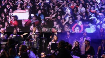 Unas 120.000 personas acudieron al concierto de fusión entre música popular y clásica. Gentileza: prensa Gobierno de Santa Fe.