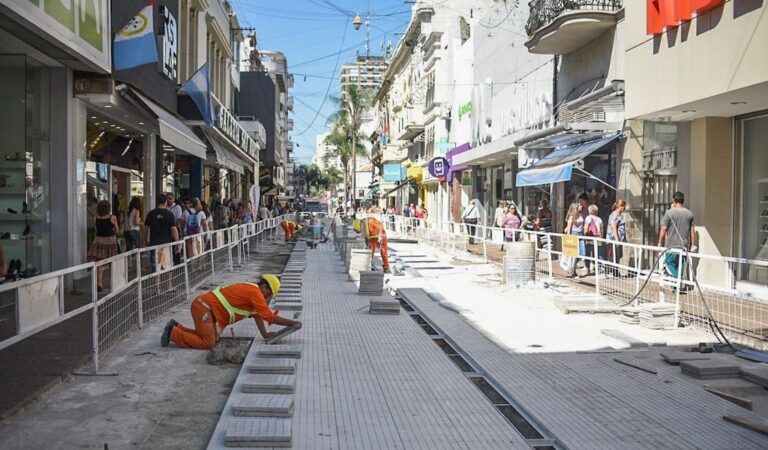 El 93 por ciento de los frentistas otorgó su aval a la realización de la obra.  Gentileza: prensa Municipalidad de Santa Fe.