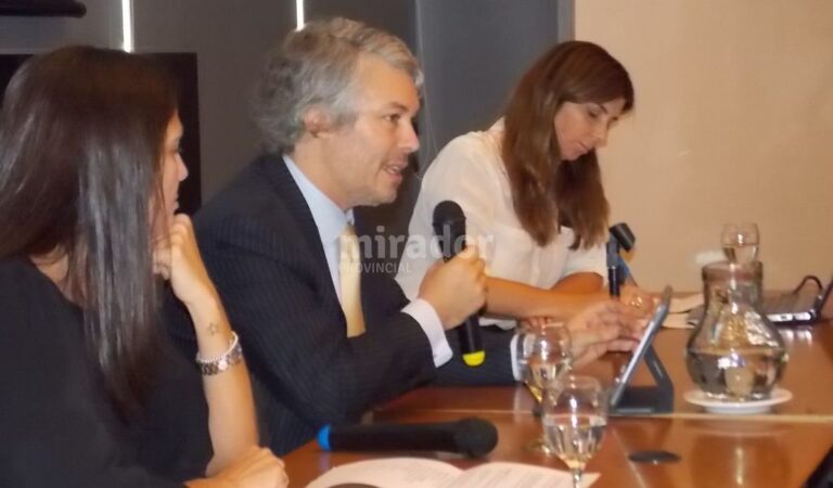 Evasión y lavados de activos. Mariano Federici (en el centro) y María Eugenia Talerico (izquierda)