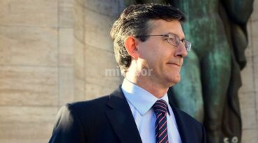 El diputado pidió conocer los detalles de la contratación del recital brindado por Los Palmeras y la Filarmónica de Santa Fe en el Obelisco porteño. Facebook.