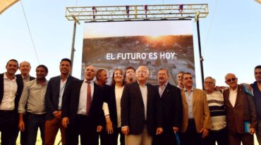Lifschitz y funcionarios públicos de distintas localidades asistieron al acto. Gentileza: prensa Gobierno de Santa Fe.