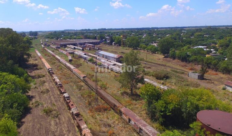 La venta de chatarra acumulada permitirá hacer operativos a estos cuatro predios ferroviarios. Gentileza: prensa Trenes Argentinos Infraestructura.