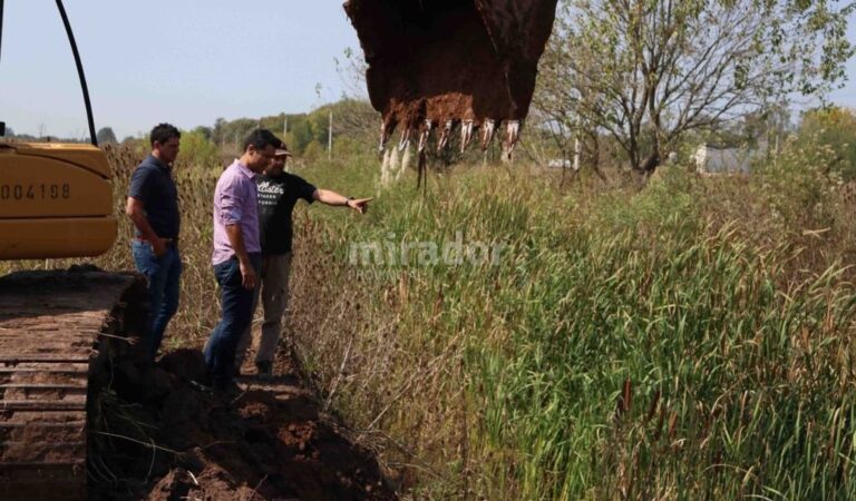 El canal Salvat atraviesa las zonas 8 y 9 de Funes. Gentileza: prensa Municipalidad de Funes.