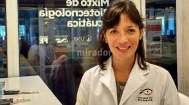 Vanina Villanova es investigadora adjunta del Conicet en el equipo del acuario y docente de la UNR. Gentileza: prensa Gobierno de Santa Fe.