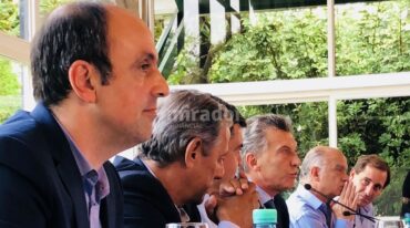 El intendente Corral participó de la actividad en la Quinta de Olivos. Gentileza: prensa Municipalidad de Santa Fe.