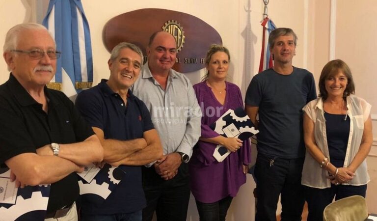 La secretaria Geese y la ministra Ciciliani se reunieron con autoridades de la Unión Industrial de Santa Fe. Gentileza: prensa Gobierno de Santa Fe.