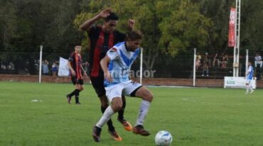 Lo aguantó. Sportivo Urquiza hizo un juego inteligente y logró el mejor resultado en su visita a Carcarañá. Ahora