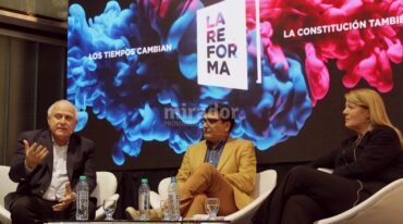 El gobernador y la dirigente del GEN participaron de estos encuentros. Gentileza: prensa Gobierno de Santa Fe.