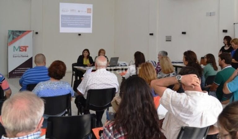 Santo Tomé se sumó a la campaña mundial 'Desarrollando Ciudades Resilientes: Mi Ciudad se está preparando' de la Oficina de las Naciones Unidas para la Reducción del Riesgo de Desastres y la Oficina Regional para las Américas (UNISDR). Gentileza: prensa Municipalidad de Santo Tomé.