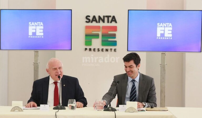 Avances. Para Urtubey (a la der.)