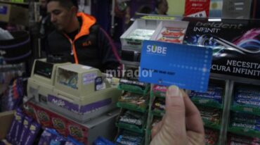 El proceso para implementar la Sube en el transporte urbano ya está en marcha y se espera que entre octubre y noviembre se pueda comenzar a utilizar en una instancia de convivencia con la tarjeta Movi. Archivo.