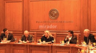 La diputada aseguró que no se van a modificar las retenciones granarias. Gentileza: prensa Bolsa de Comercio de Rosario.