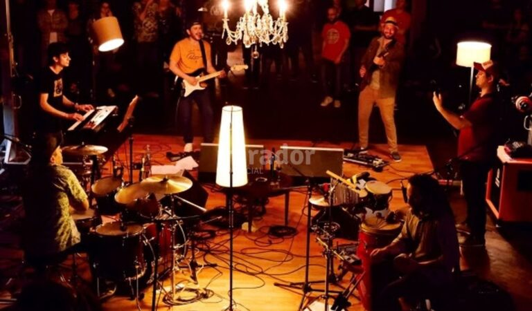 La primera presentación del ciclo de recitales fue hecha por Litoral Blues. Gentileza: prensa Municipalidad de Santo Tomé.