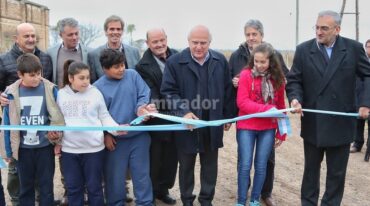 Lifschitz inauguró el acceso a Colonia Bigand. Gentileza: prensa Gobierno de Santa Fe.