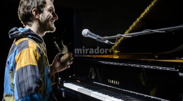 Sebastián Macchi Trío. La música ribereña del trío se funde en orgánica relación con la palabra