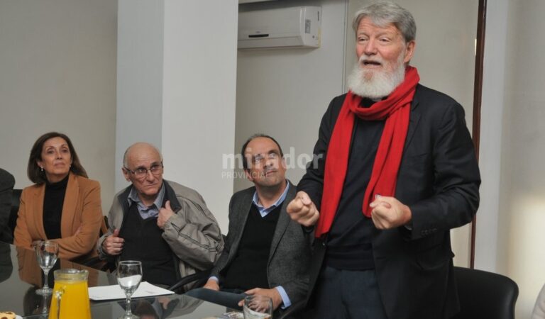 Aliento. El padre Opeka llamó a 'estar más cerca de la gente y de todas las necesidades del pueblo'. Luis Cetraro.