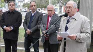 Enérgico discurso. Roitman abrió el acto en la zona sur de la ciudad capital. El gobernador